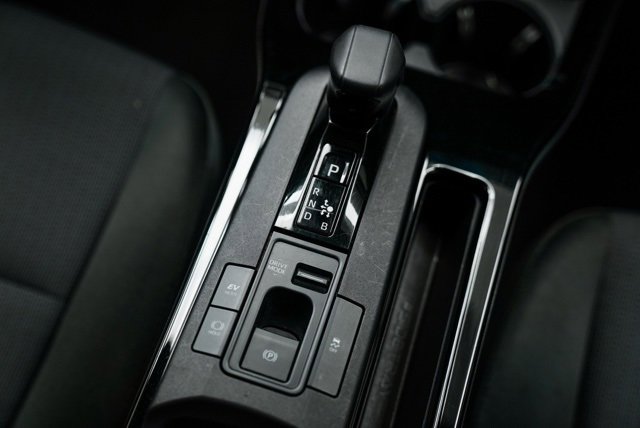 Used 2024 Toyota Prius LE image 21