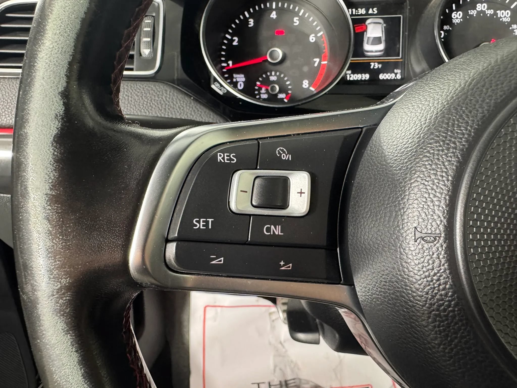 Used 2017 Volkswagen Jetta GLI FWD image 15