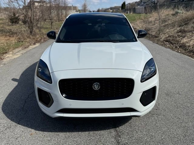 Used 2024 Jaguar E-PACE R-Dynamic SE image 3