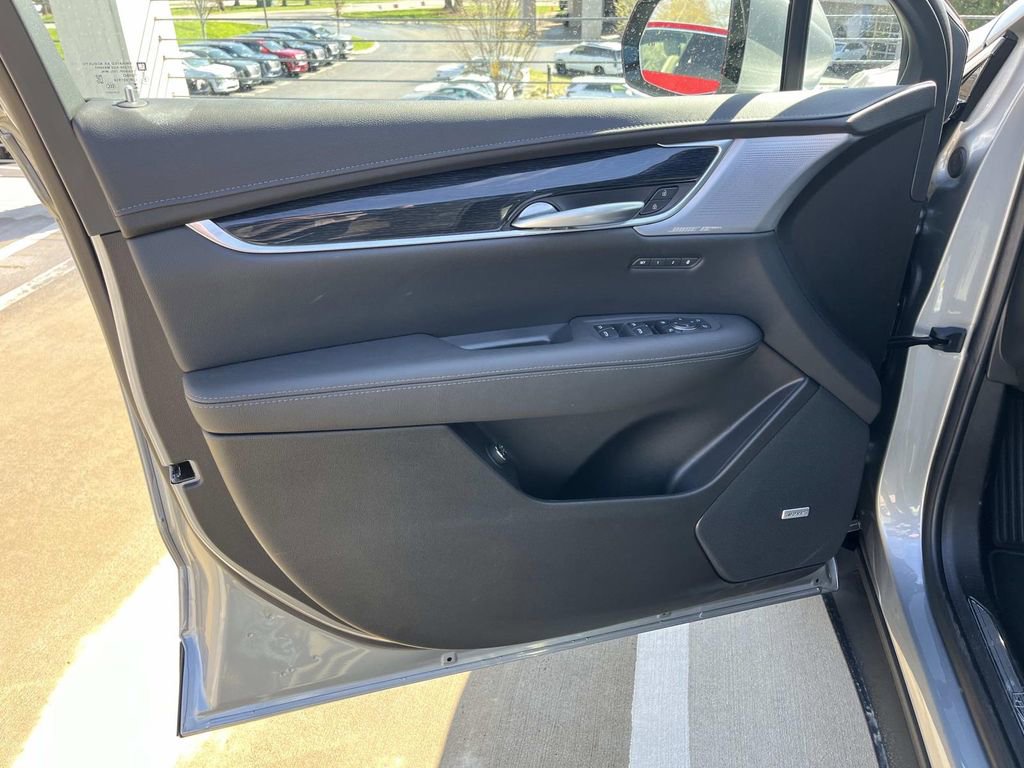Certified 2026 Cadillac XT5 Premium Luxury image 24