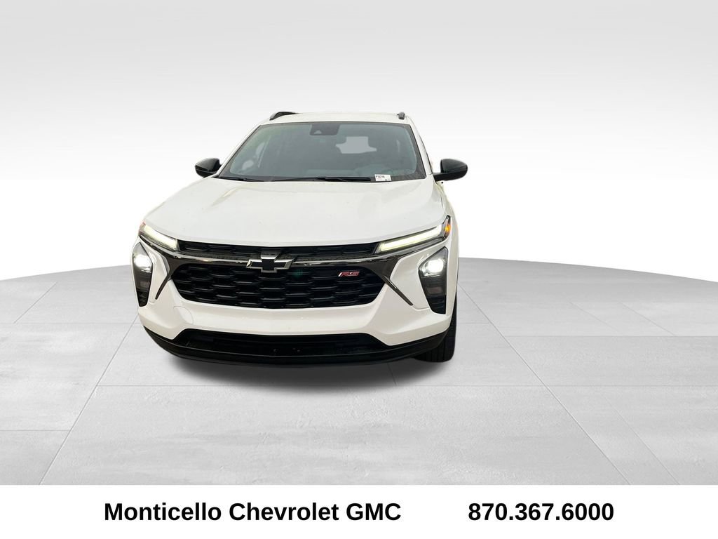 Used 2024 Chevrolet Trax RS w/ Driver Confidence Package FWD image 8