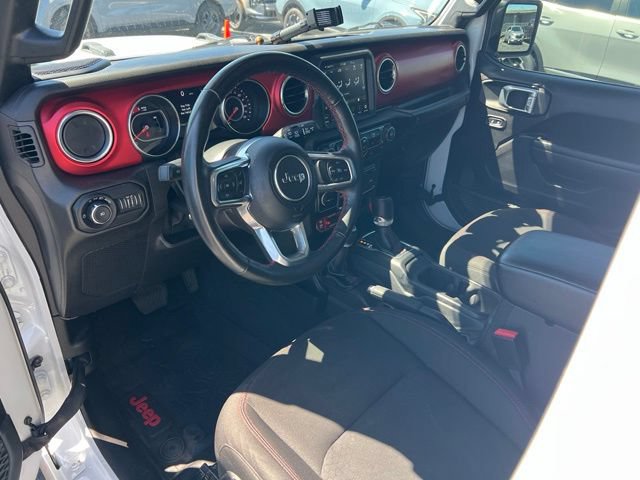 Used 2022 Jeep Wrangler Unlimited Rubicon w/ Cold Weather Group AWD/4WD image 17
