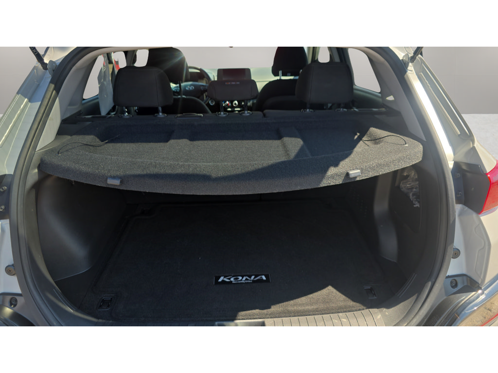 Certified 2023 Hyundai Kona SEL w/ Cargo Package AWD/4WD image 9