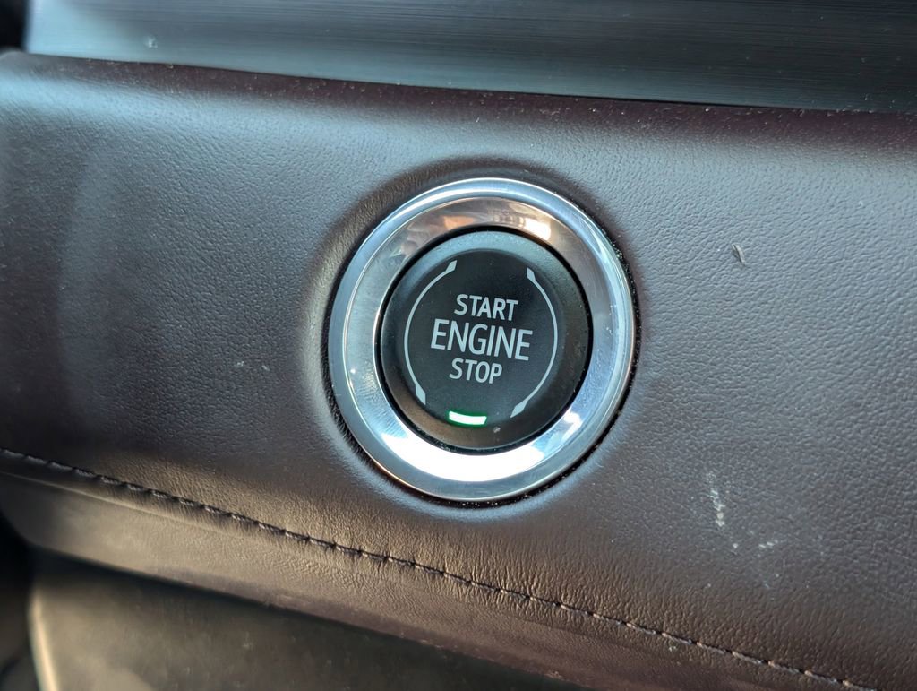 Certified 2023 Cadillac Escalade ESV V w/ LPO, Floor Liner Package AWD/4WD image 31