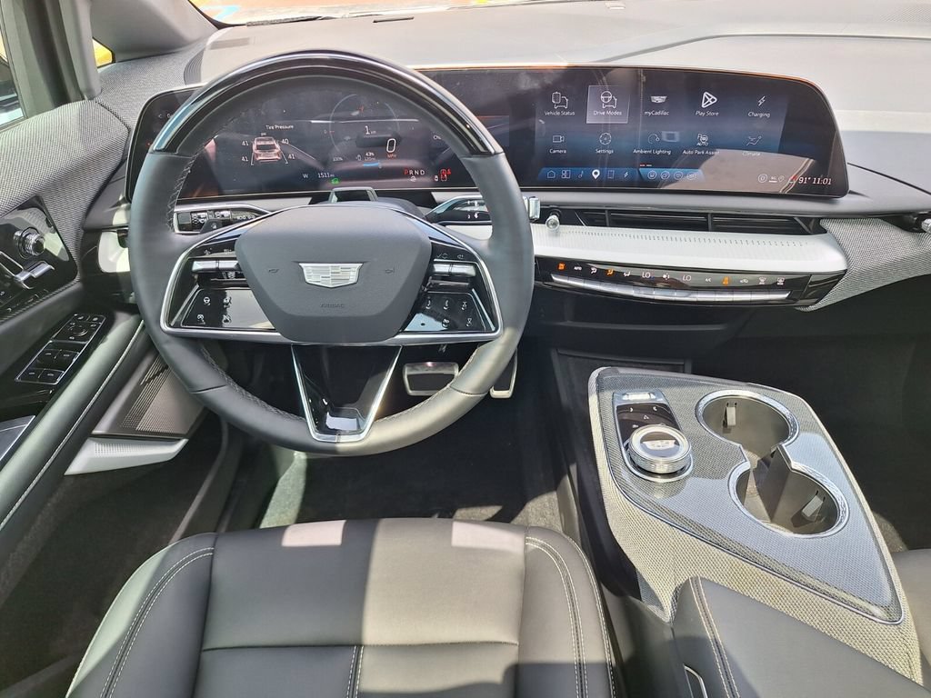 Certified 2026 Cadillac Optiq Sport 1 RWD image 11