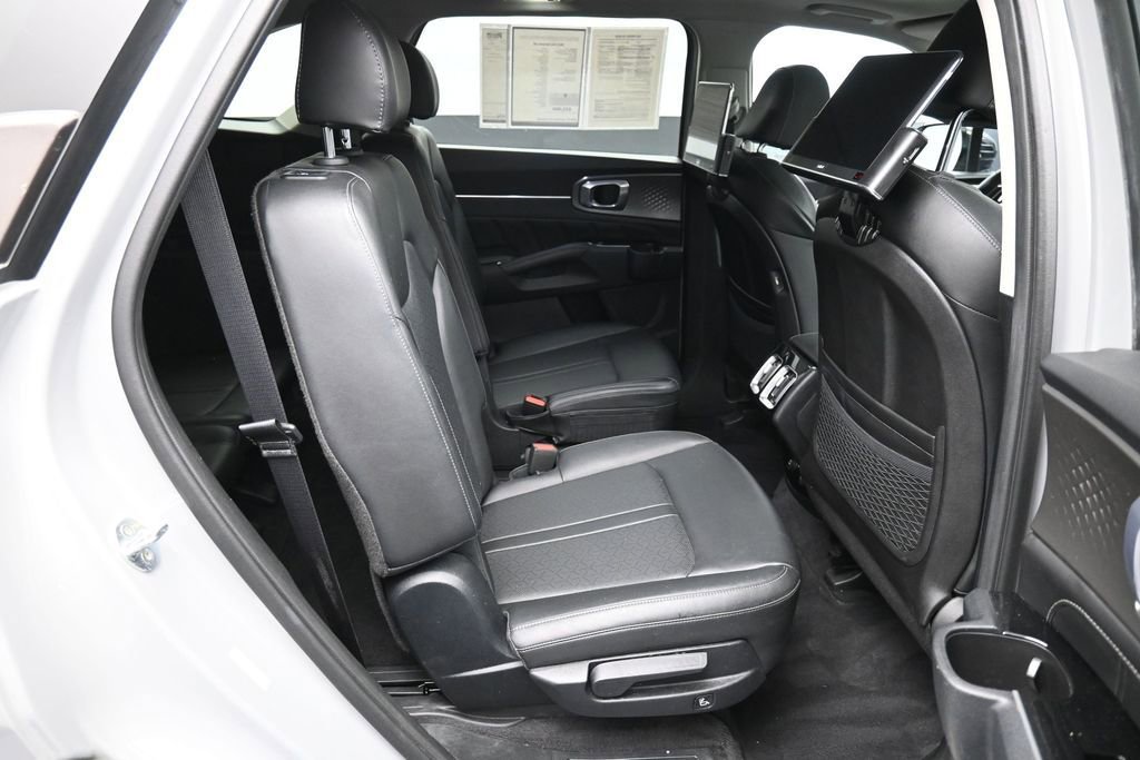 Certified 2022 Kia Sorento SX AWD/4WD image 27