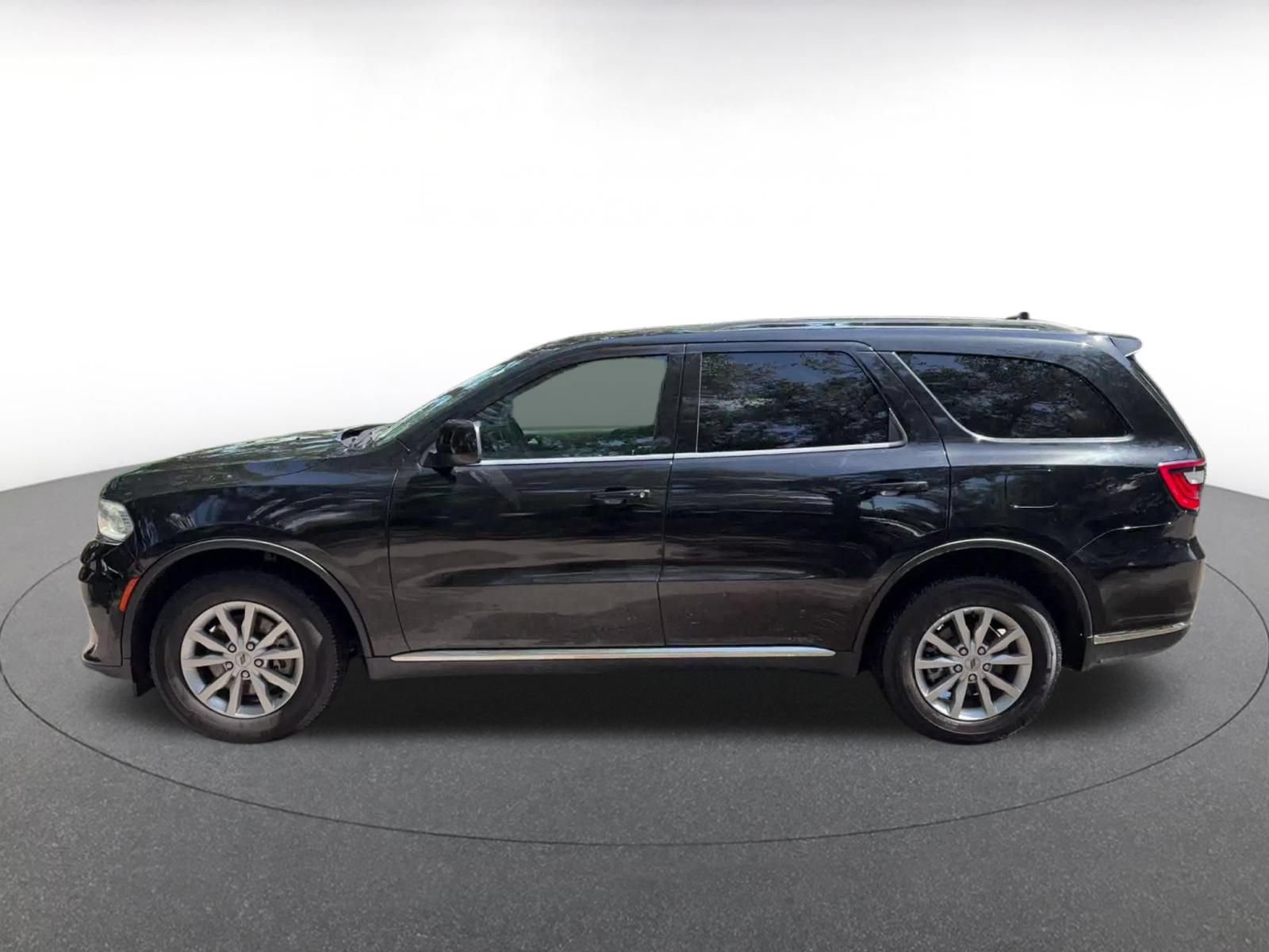 Used 2024 Dodge Durango SXT AWD/4WD image 9