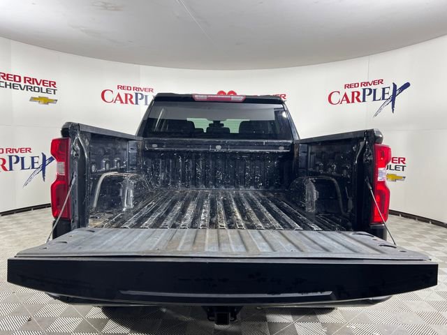 Used 2021 Chevrolet Silverado 1500 Custom w/ Safety Confidence Package image 22