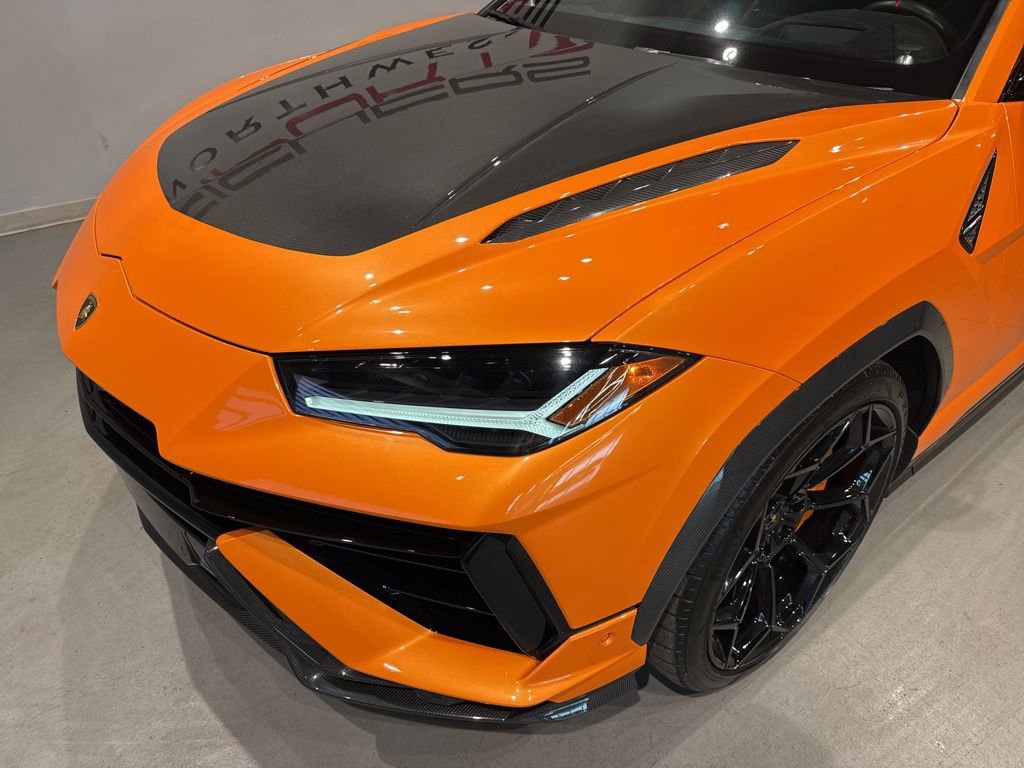 Used 2023 Lamborghini Urus Performante image 22