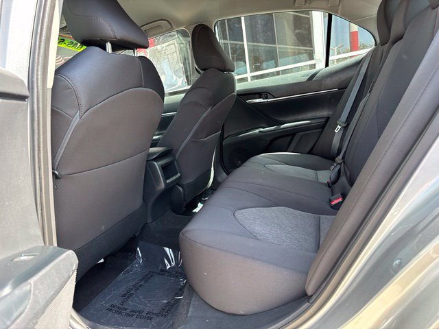 Used 2020 Toyota Camry LE w/ Carpet Mat Package FWD image 21