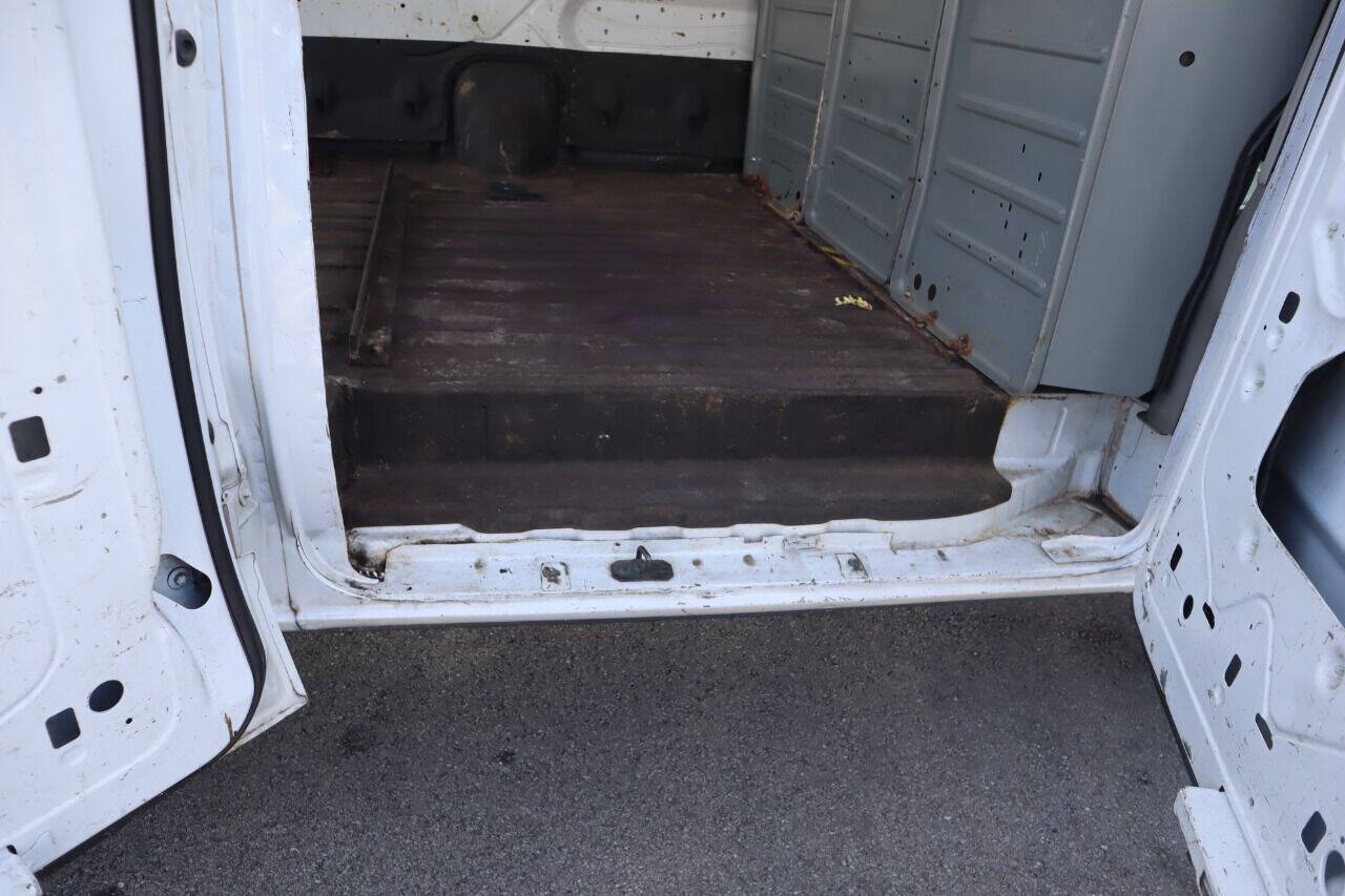 Used 2011 Ford E-250 and Econoline 250 w/ PWR Group RWD image 22