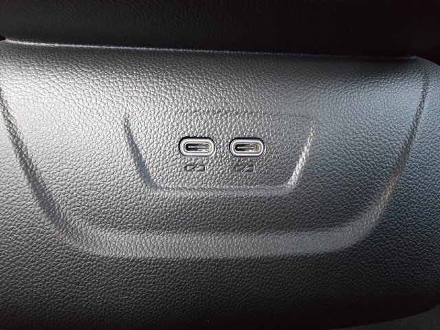 Used 2024 Chevrolet Blazer EV LT AWD/4WD image 21