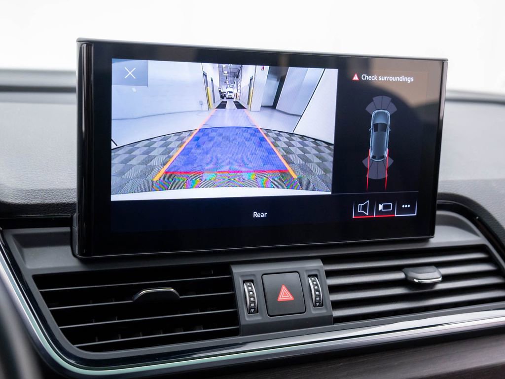 Used 2023 Audi Q5 2.0T Premium w/ Convenience Package image 25