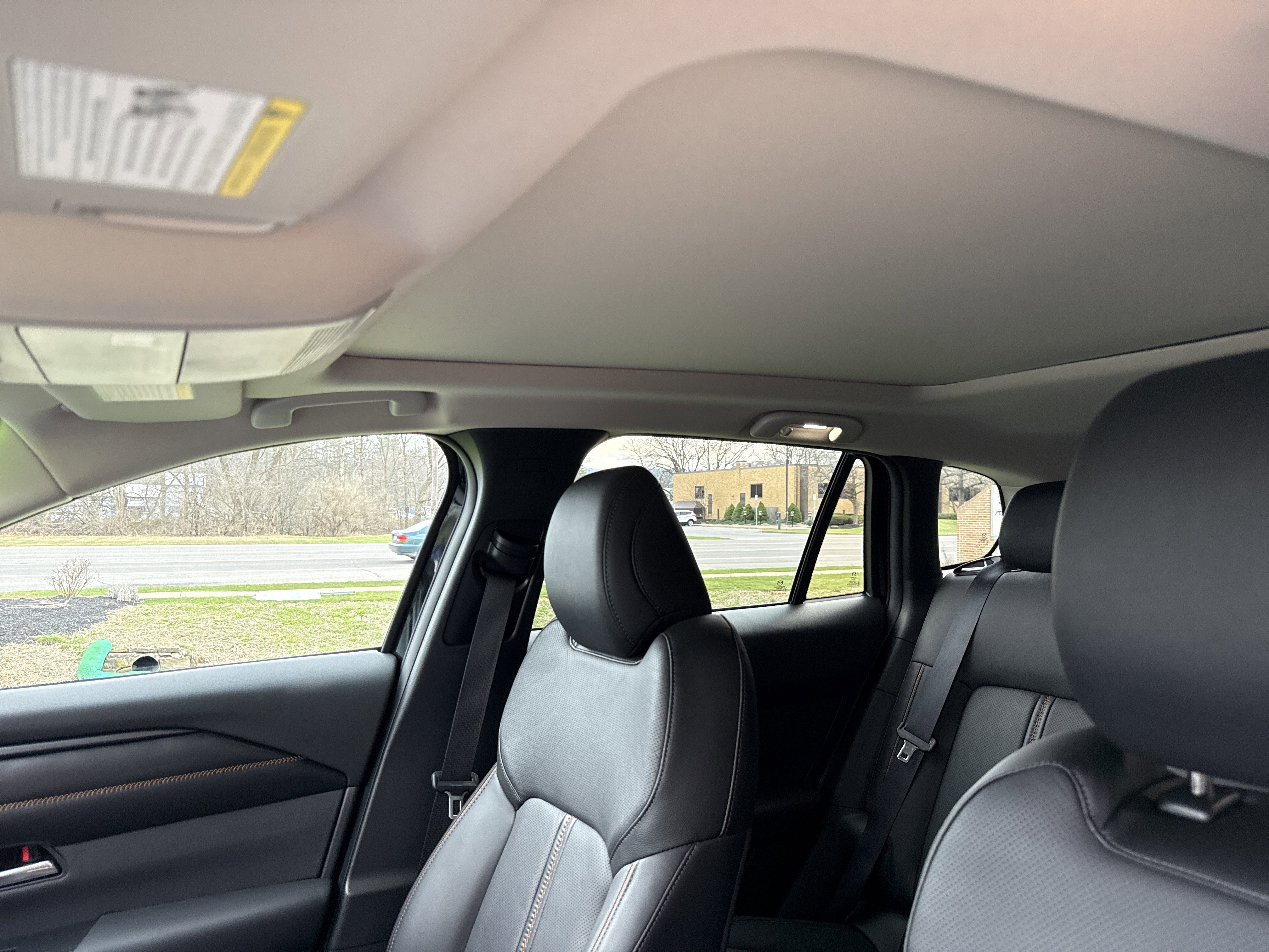 Certified 2025 MAZDA CX-50 2.5 Hybrid w/ Premium Plus Pkg image 29