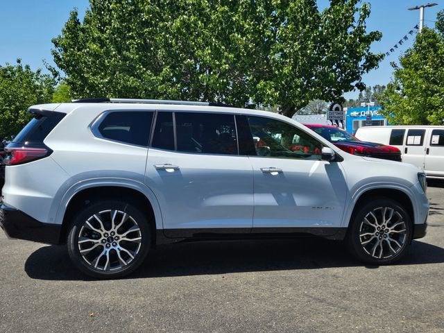 New 2026 GMC Acadia Denali Ultimate AWD/4WD image 3