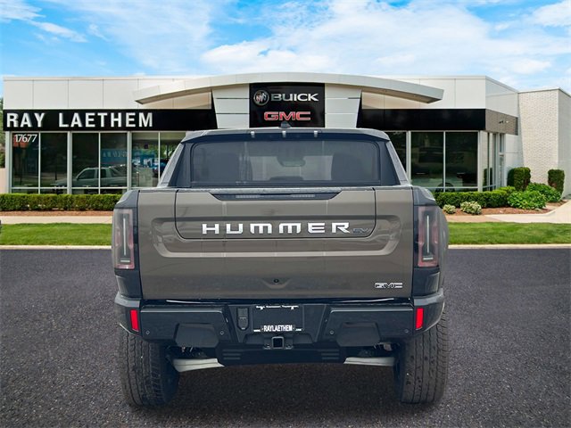 New 2026 GMC Hummer EV 4x4 Crew Cab image 4