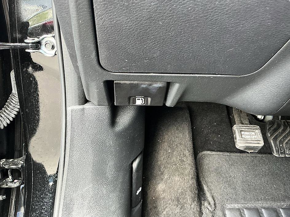 Certified 2023 Nissan Sentra SV w/ SV Premium Package image 14