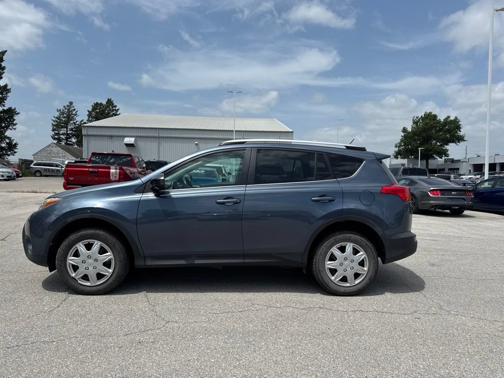 Used 2013 Toyota RAV4 LE AWD/4WD image 1