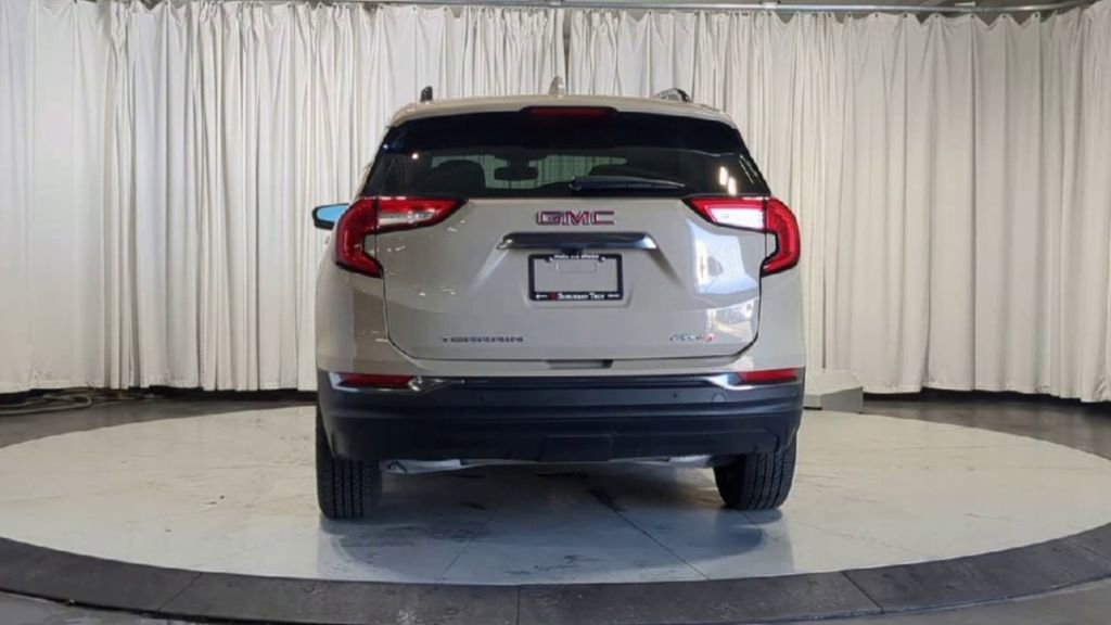 Used 2023 GMC Terrain AT4 w/ Infotainment Package II AWD/4WD image 7