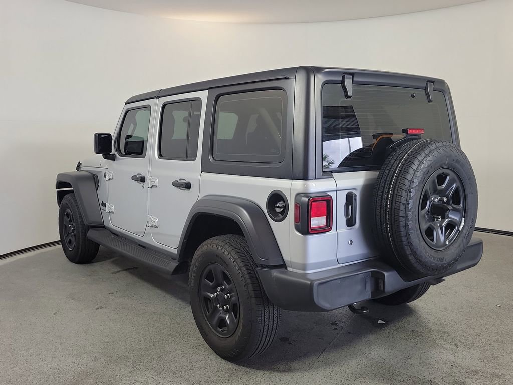 Used 2024 Jeep Wrangler Sport AWD/4WD image 6