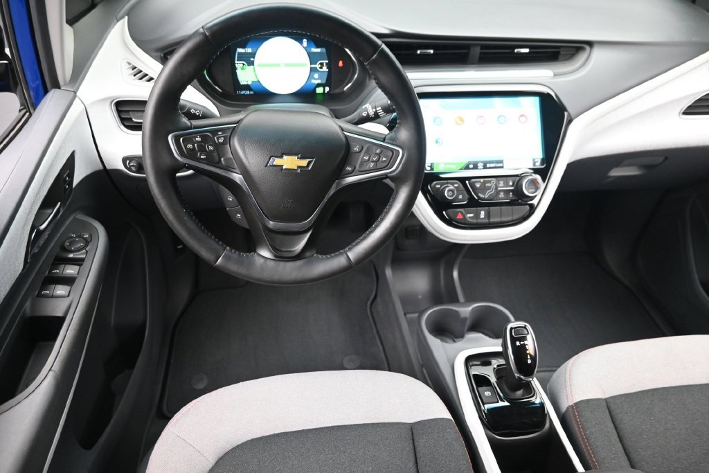 Used 2017 Chevrolet Bolt LT FWD image 14