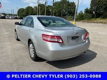 Used 2010 Toyota Camry FWD image 6