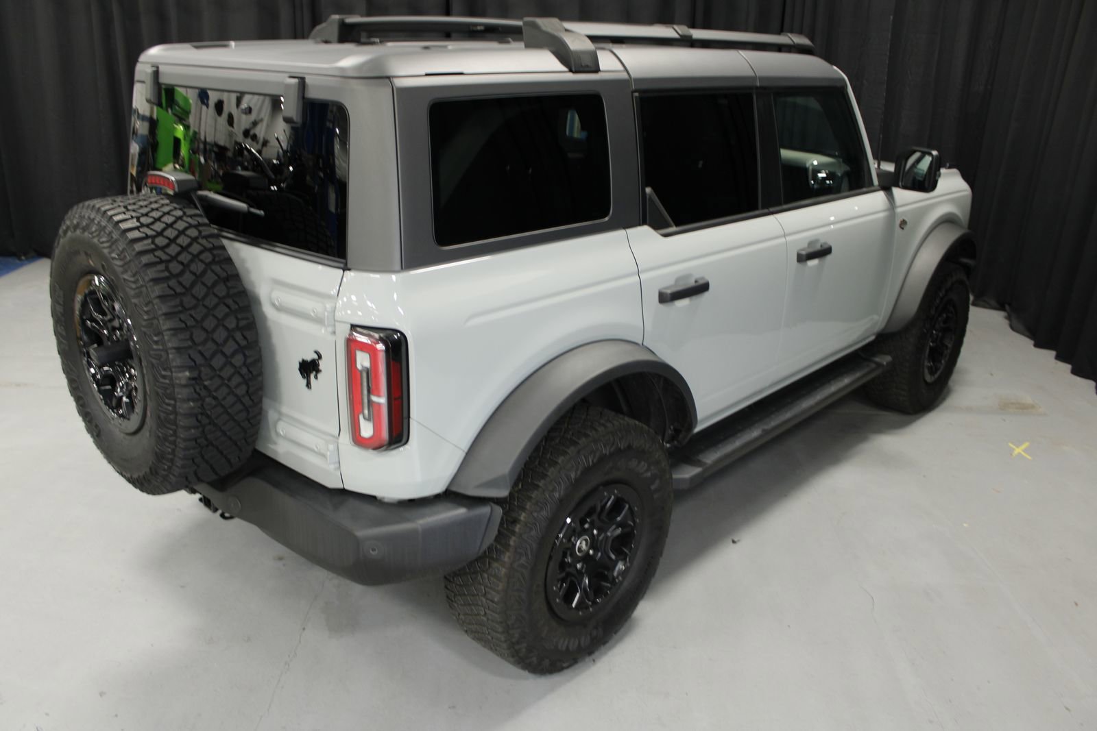 Used 2023 Ford Bronco Wildtrak image 13