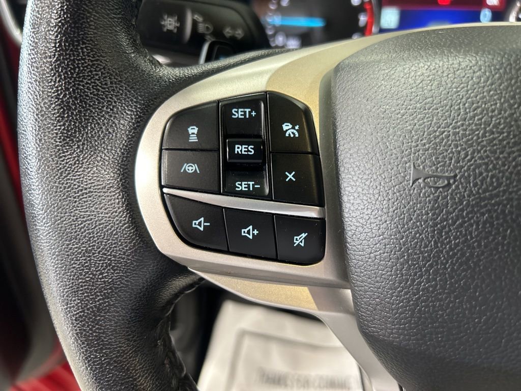 Used 2021 Ford Explorer XLT w/ Equipment Group 202A image 27