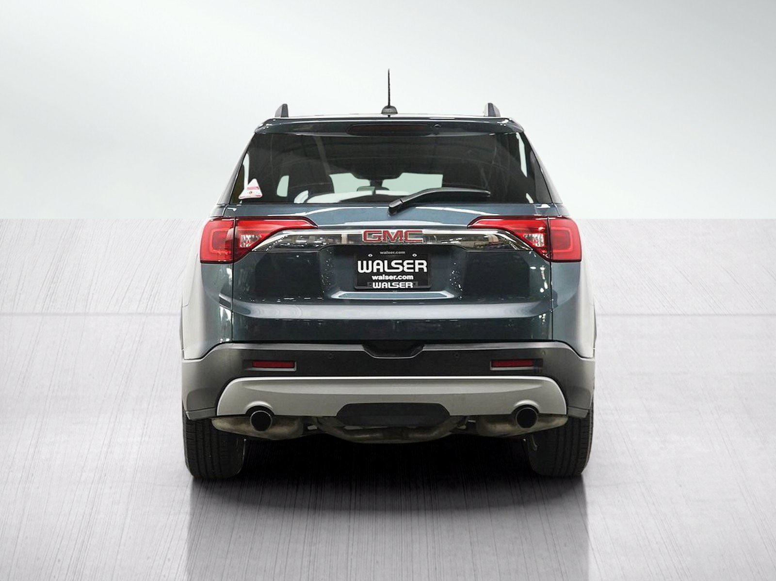 Used 2019 GMC Acadia SLE w/ Driver Alert Package I AWD/4WD image 4