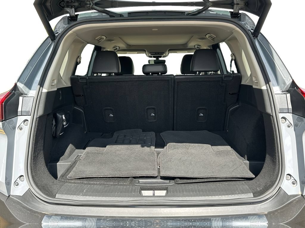 Used 2023 Nissan Rogue SL w/ SL Premium Package AWD/4WD image 9