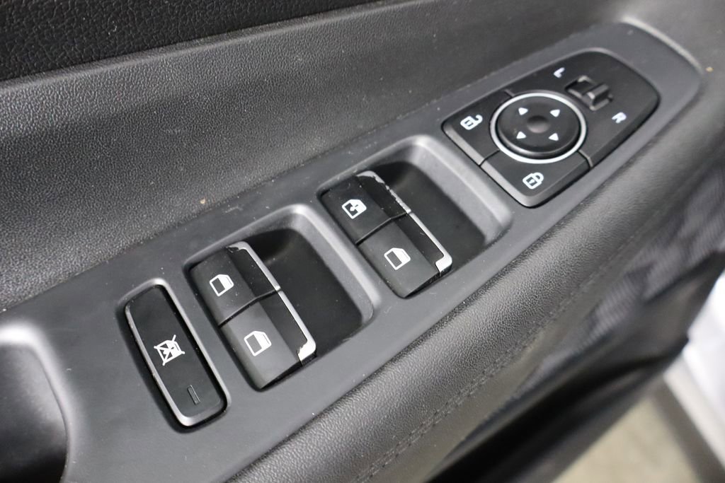 Used 2020 Hyundai Santa Fe SE image 22