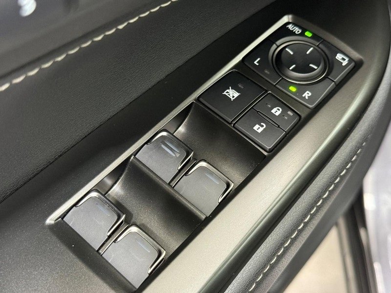 Used 2022 Lexus NX 350h AWD image 19