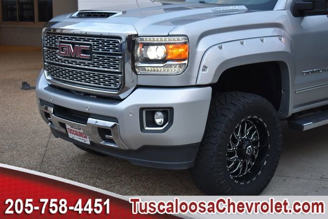Used 2019 GMC Sierra 2500 Denali w/ Duramax Plus Package image 41