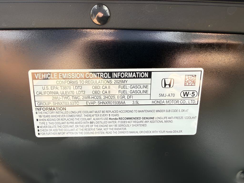 Used 2025 Honda Ridgeline Sport image 37