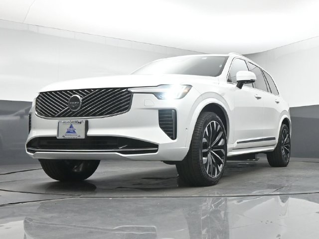 Used 2026 Volvo XC90 B6 Plus AWD/4WD image 39