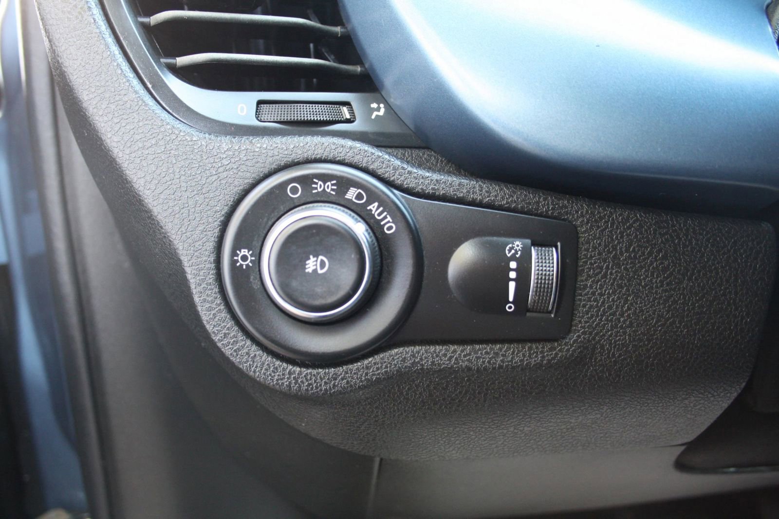 Used 2018 FIAT 500X Pop w/ Popular Equipment Group image 23