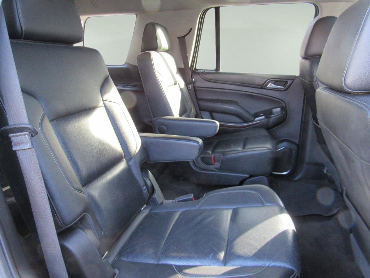 Used 2018 GMC Yukon SLT w/ Open Road Package image 37