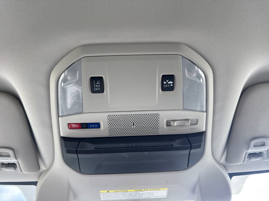 Used 2019 Subaru Ascent Limited AWD/4WD image 26
