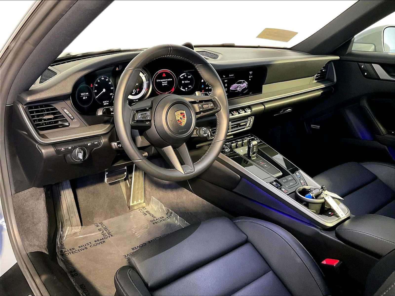 Certified 2024 Porsche 911 Carrera RWD image 4