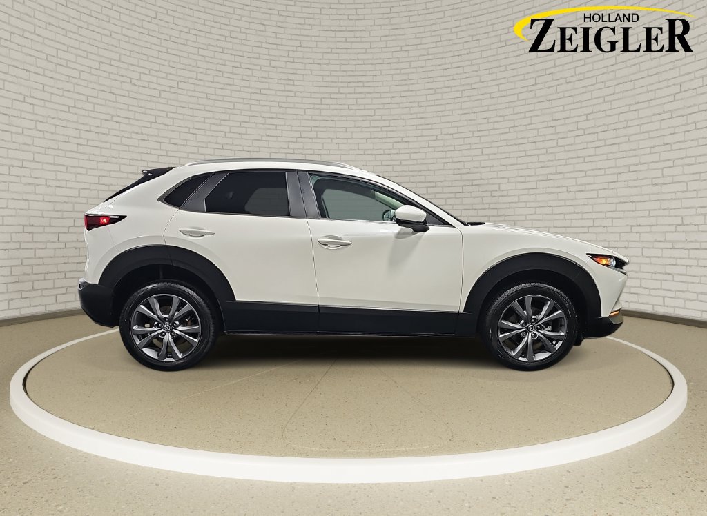 Used 2022 MAZDA CX-30 AWD 2.5 S w/ Preferred Package image 4