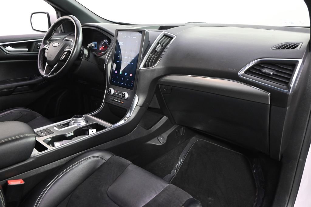 Used 2022 Ford Edge ST w/ Equipment Group 401A image 15