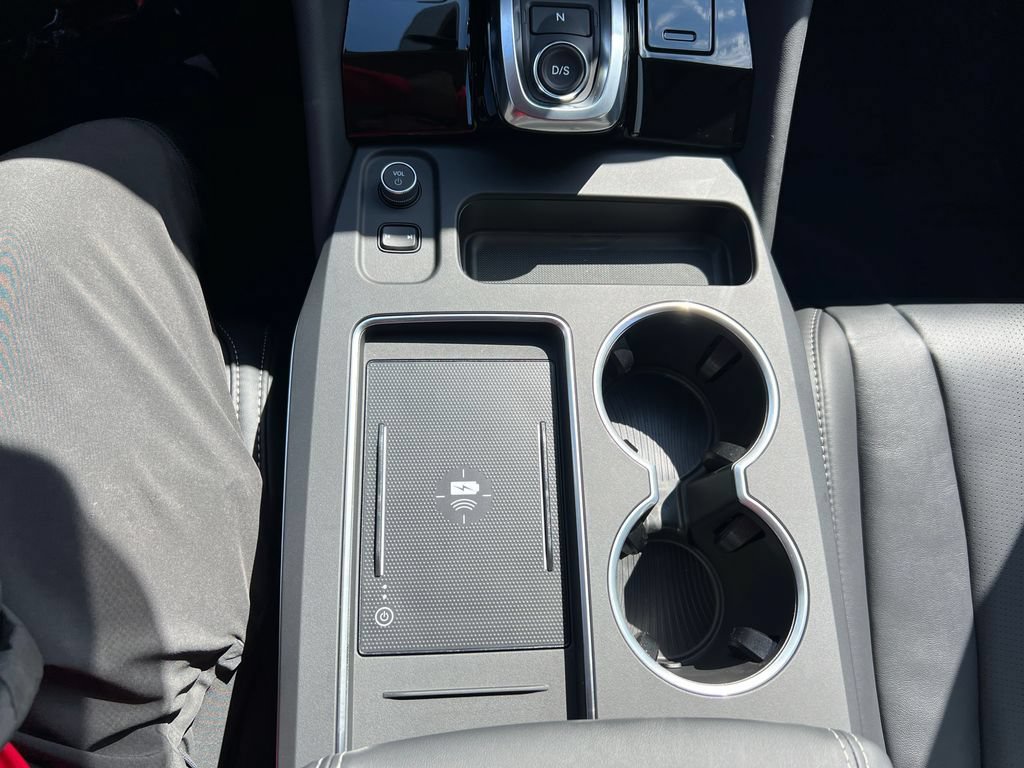 Certified 2026 Acura MDX FWD w/ Technology Package image 27