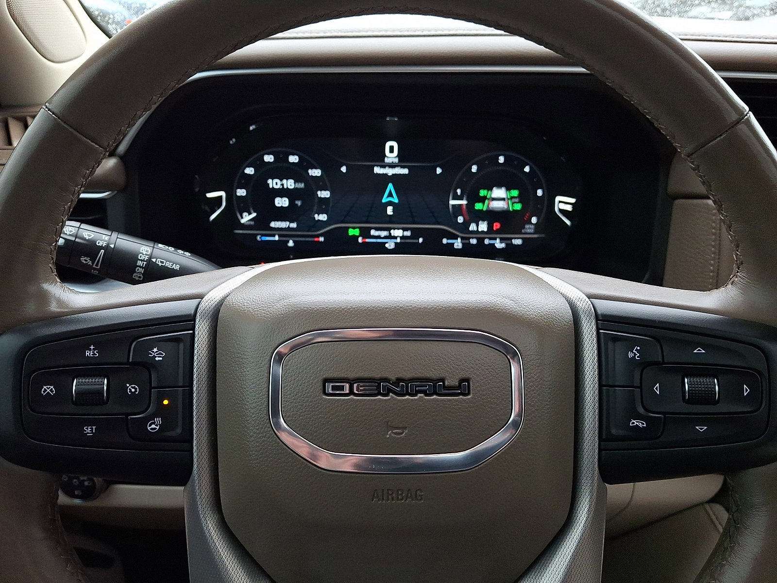 Used 2022 GMC Yukon Denali AWD/4WD image 21
