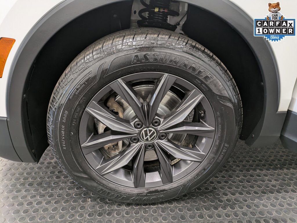 Used 2022 Volkswagen Tiguan SE AWD/4WD image 8