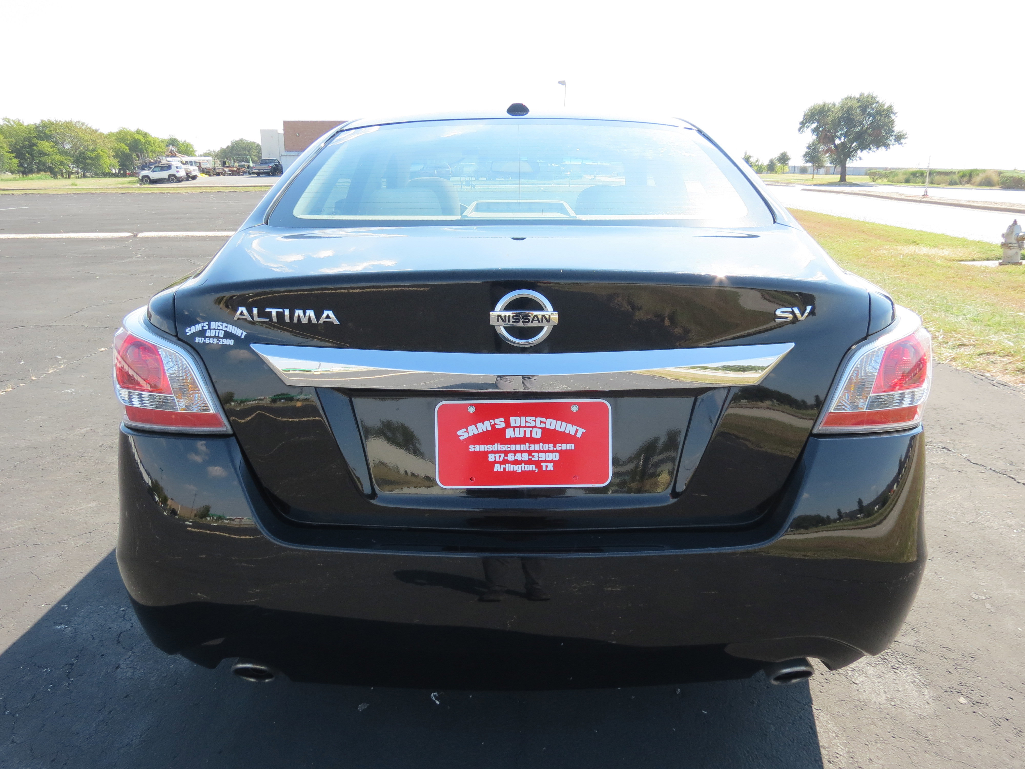 Used 2015 Nissan Altima 2.5 SV w/ Convenience Package image 8