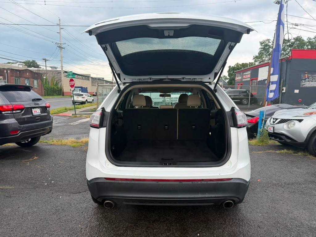 Used 2018 Ford Edge SE AWD/4WD image 6