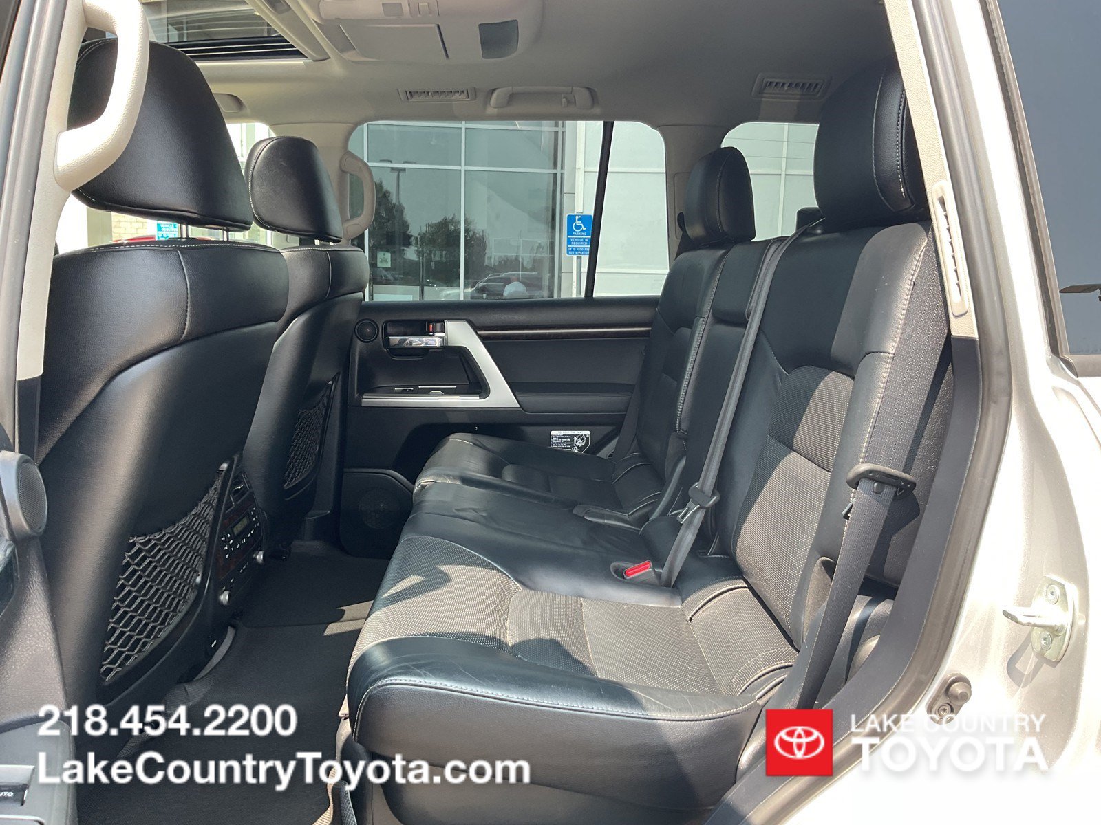 Used 2014 Toyota Land Cruiser AWD/4WD image 24