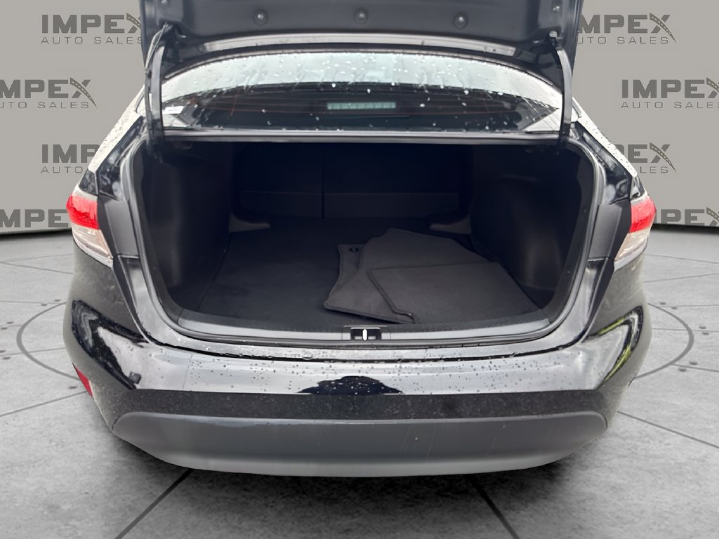 Used 2024 Toyota Corolla LE FWD image 23