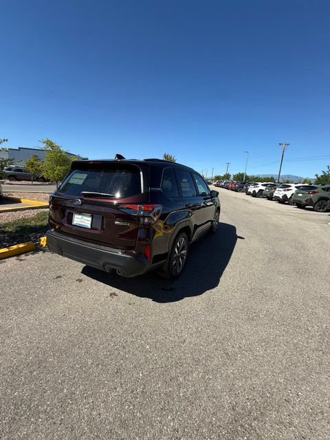 Used 2026 Subaru Forester Touring AWD/4WD image 3