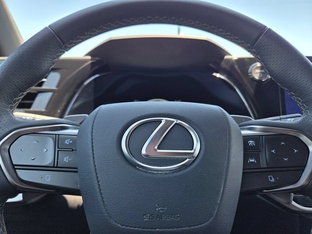 Certified 2025 Lexus RX 500h F Sport AWD/4WD image 37